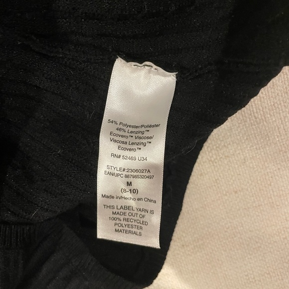 Black Ribbed Halter Top - Picture 9 of 9